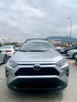 Toyota RAV4 2022 Gray