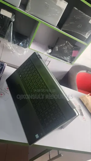 Laptop HP Pavilion x360 8GB Intel Core i5 SSD 512GB