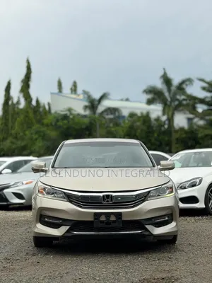 Honda Accord 2017 Gold