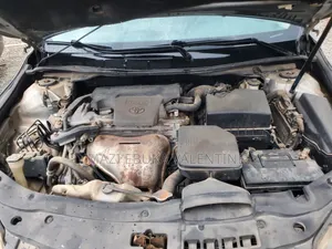 Toyota Camry 2017 Silver