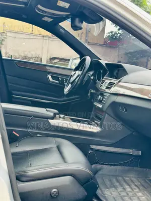 Mercedes-Benz E350 2014 Silver