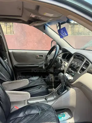 Toyota Highlander V6 AWD 2004 Green