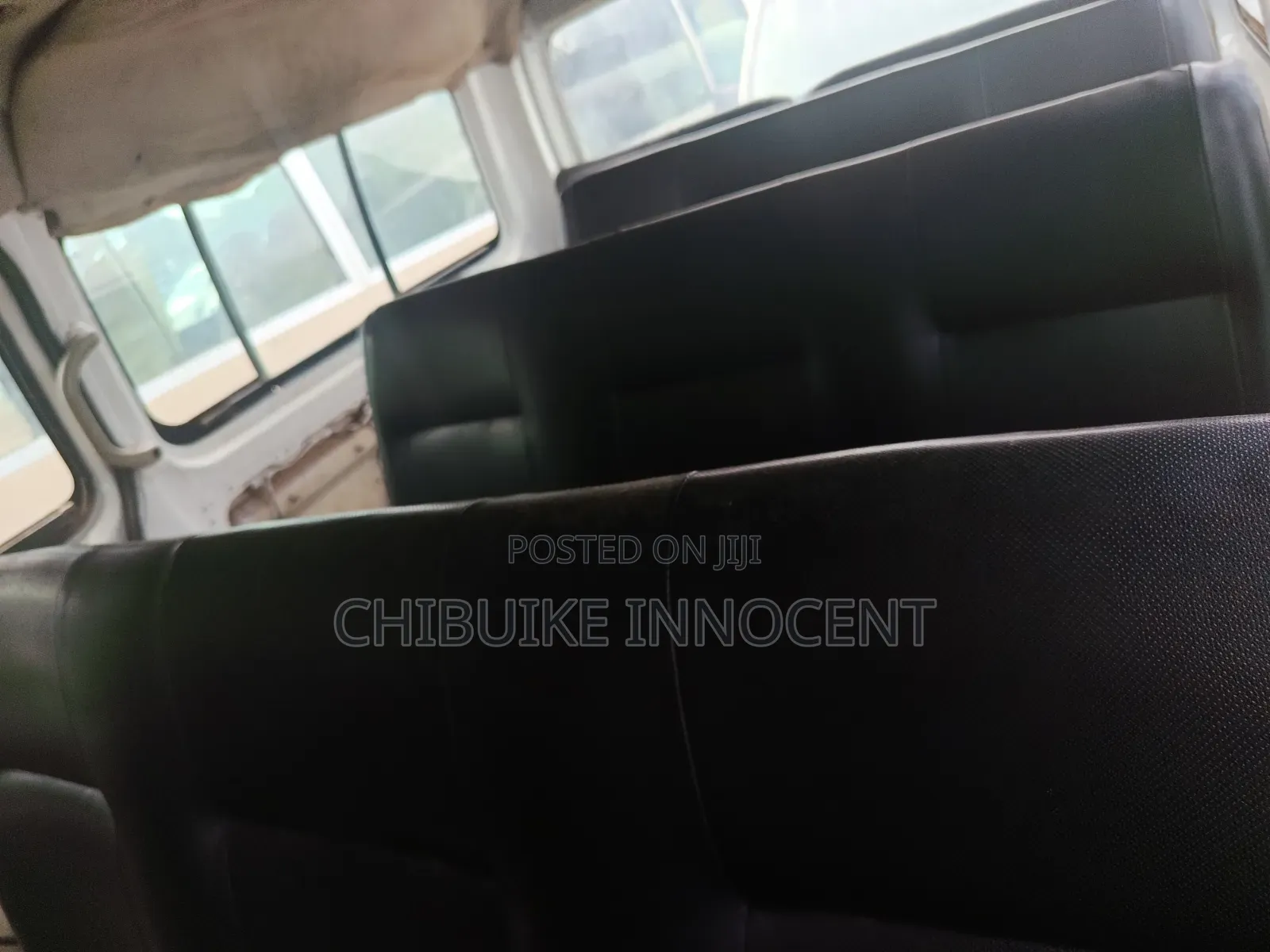Toyota HiAce 2012