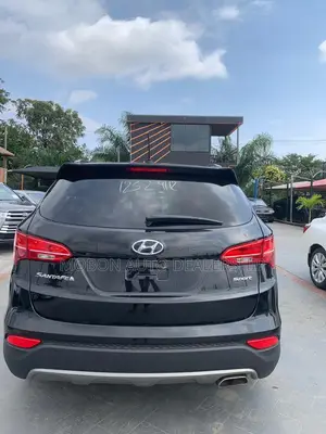 Hyundai Santa Fe 2015 Black