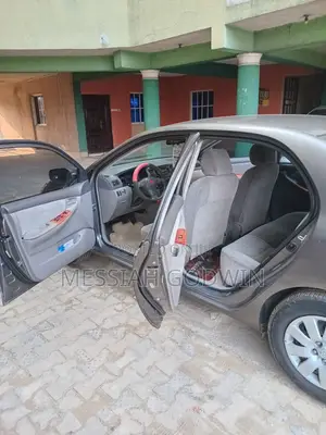 Toyota Corolla 2006 Gray