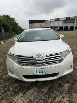 Toyota Venza Limited 2010 White