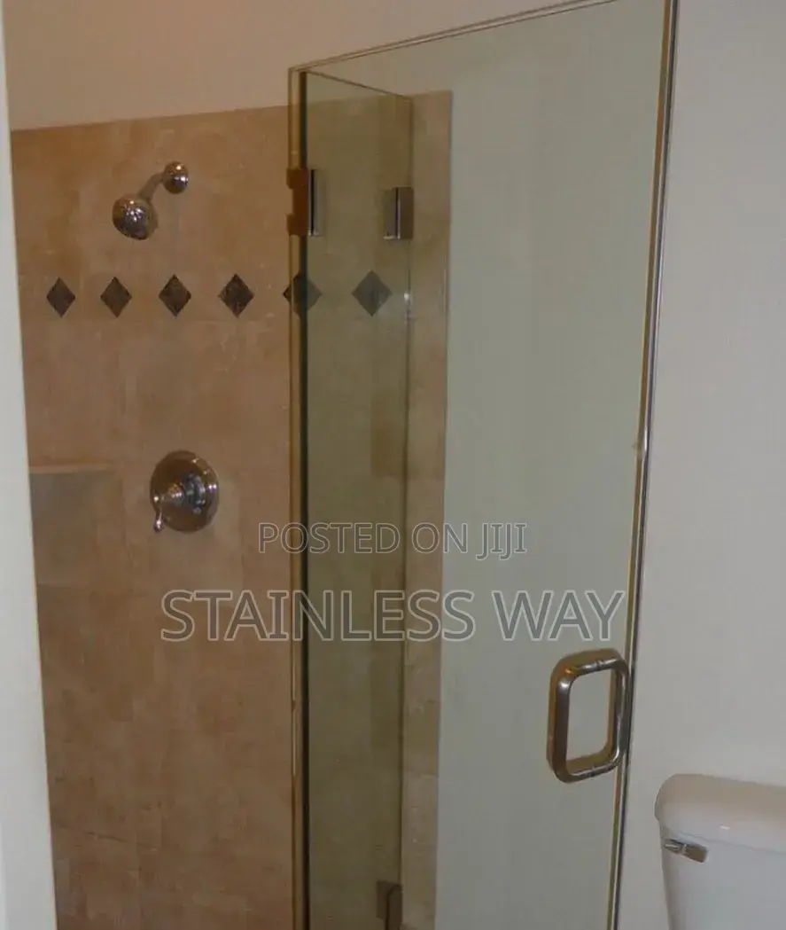 Corner Shower Cubicle