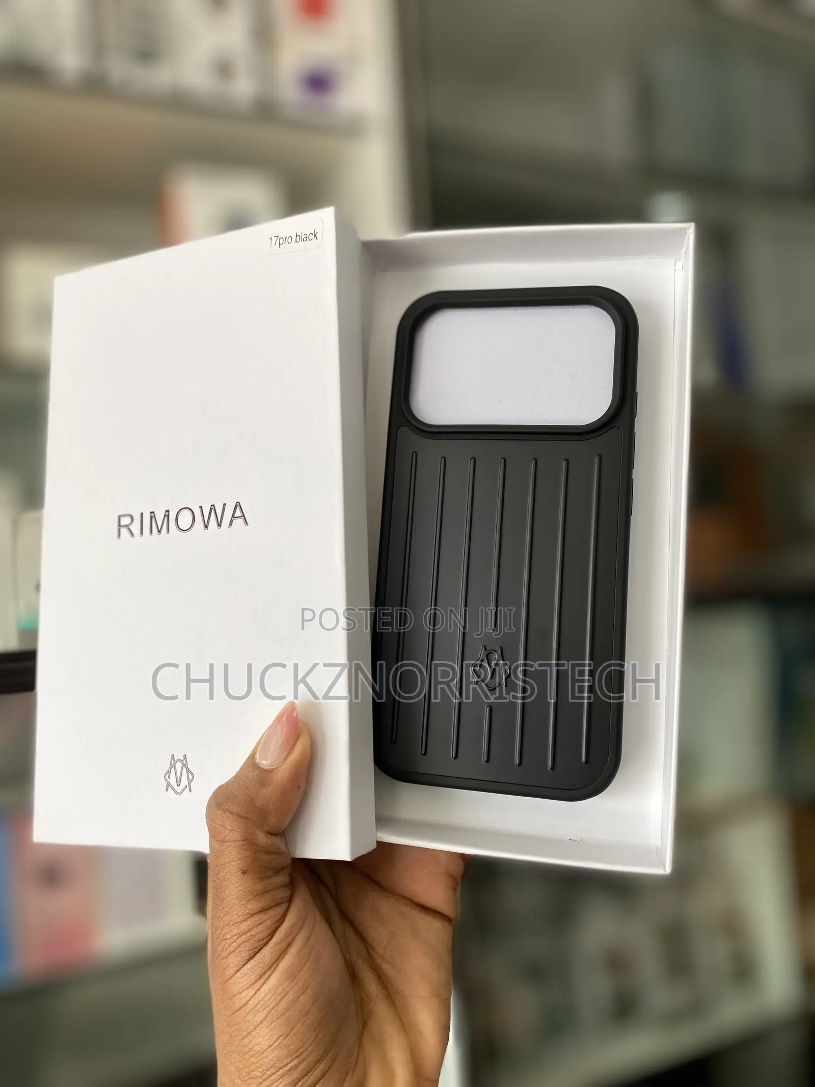 Rimowa Case 17 Pro Black