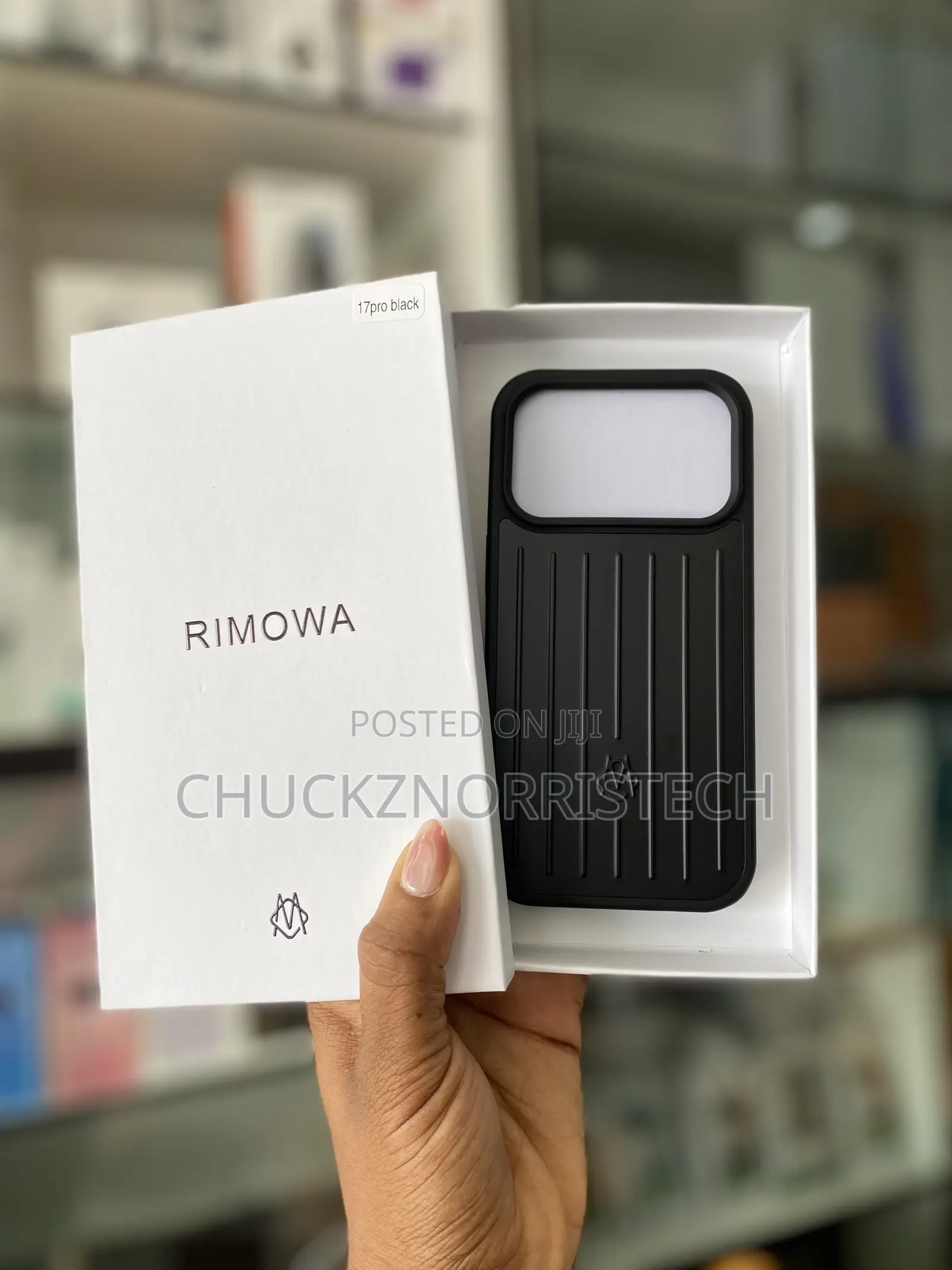 Rimowa Case 17 Pro Black