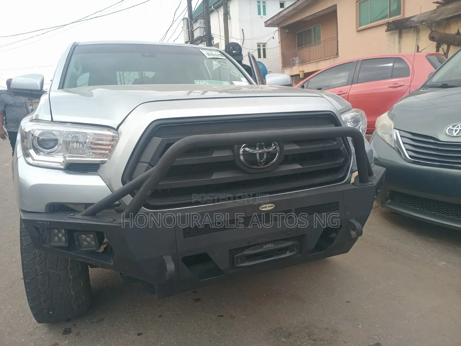 Toyota Tacoma 2022 Silver