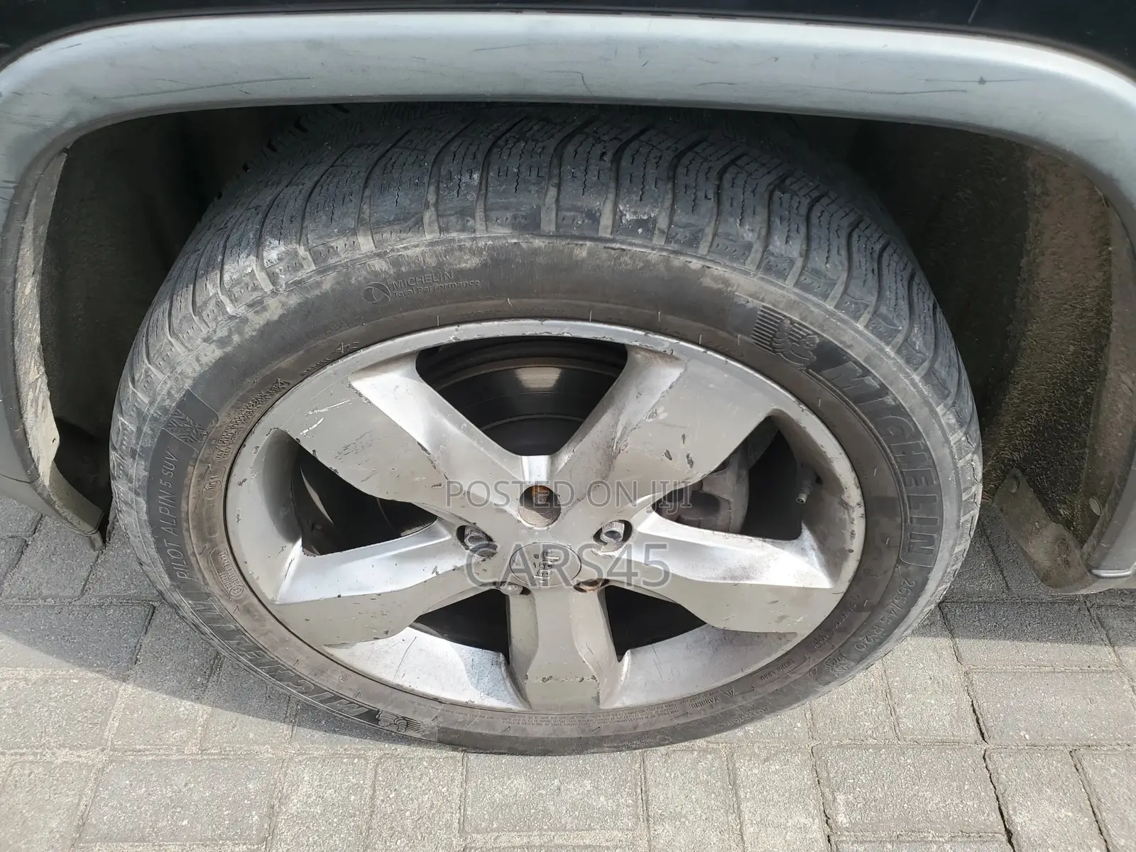 Jeep Cherokee 2012 Black