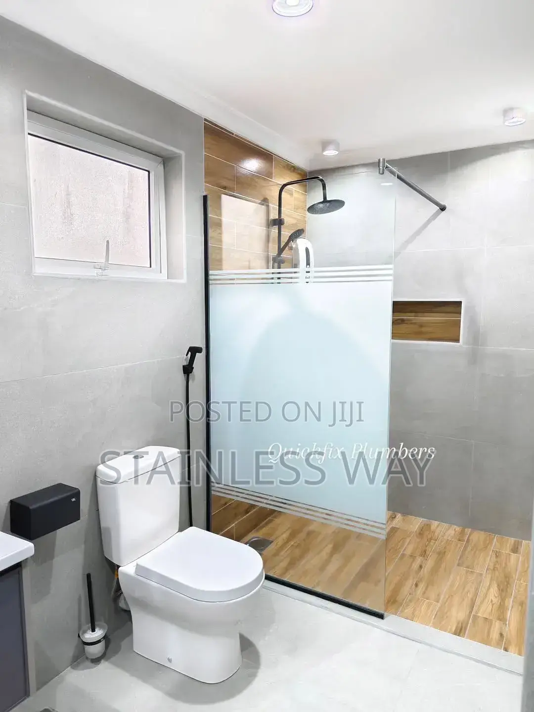 Pivot Door Shower Cubicle