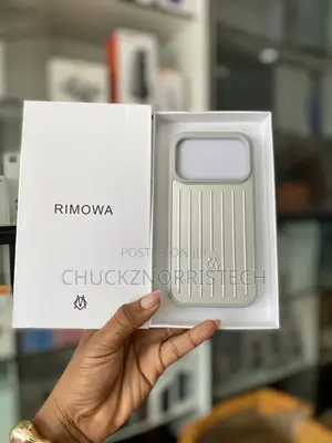 Rimowa Case 17 Pro Silver