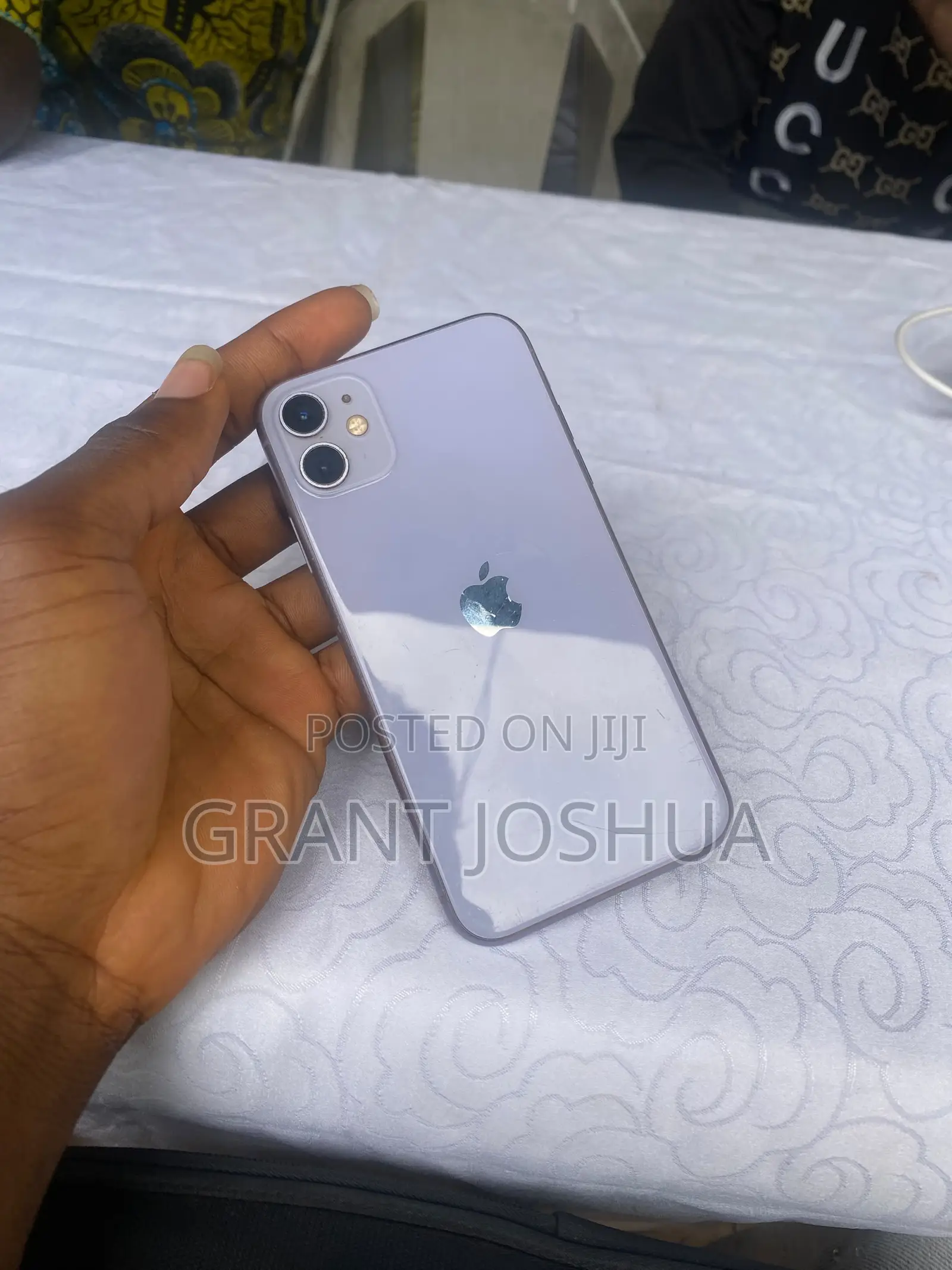 Apple iPhone 11 64 GB Purple