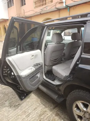 Toyota Highlander 2004 Black