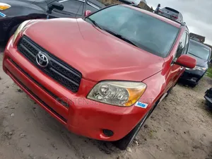 Toyota RAV4 2010 Red