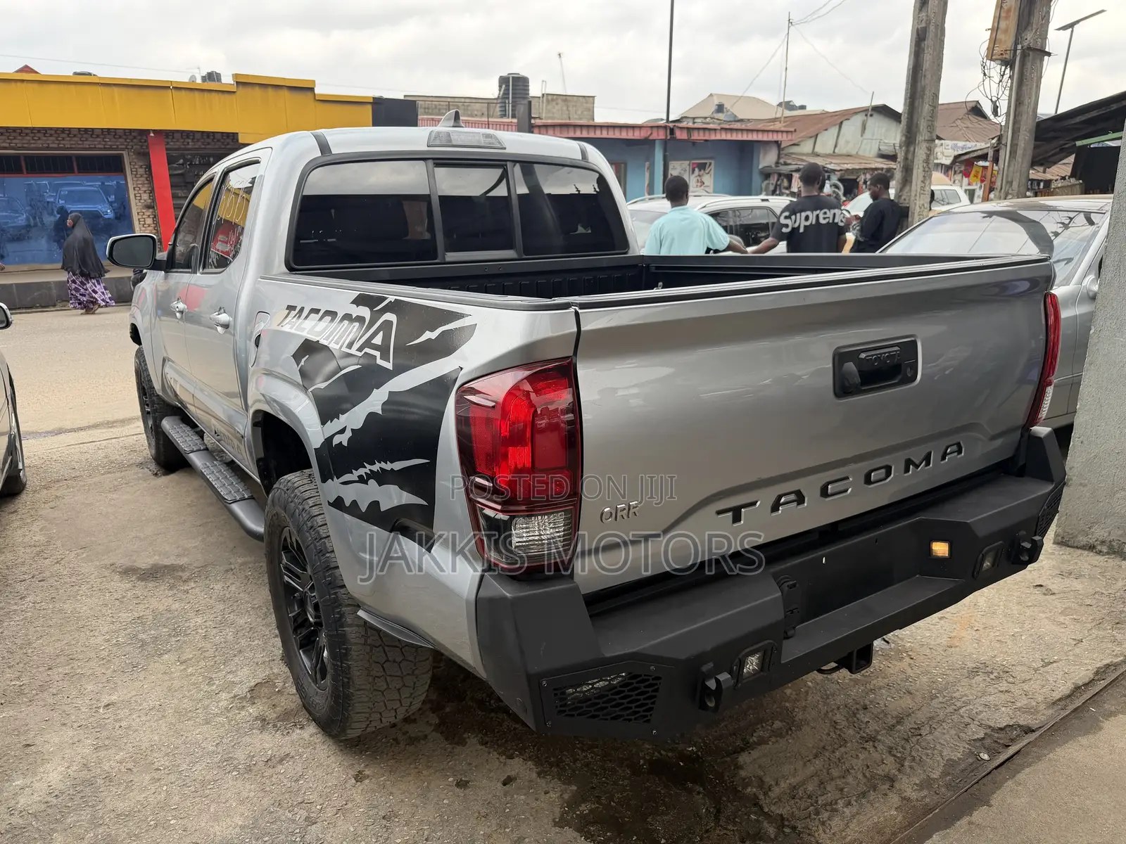 Toyota Tacoma 2022 Silver