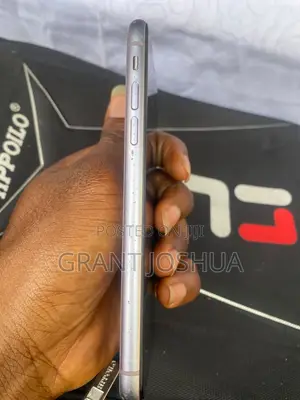 Apple iPhone 11 64 GB Purple