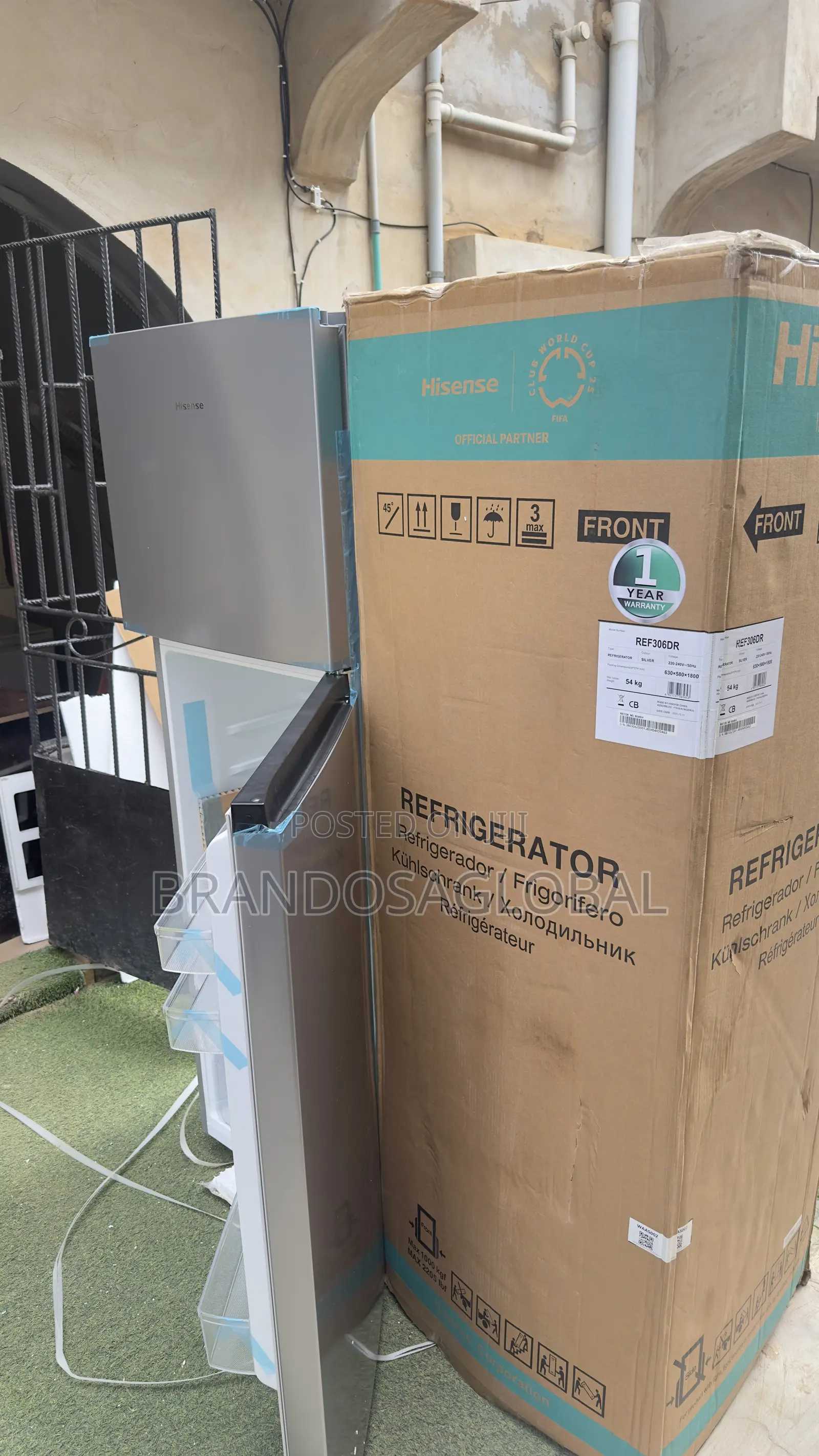Hisense 306L Refrigerator – Spacious Family Refrigerator