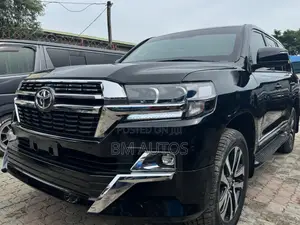 Toyota Land Cruiser 5.7 V8 VXR 2019 Black