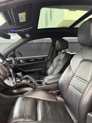 Porsche Cayenne 2019 Black