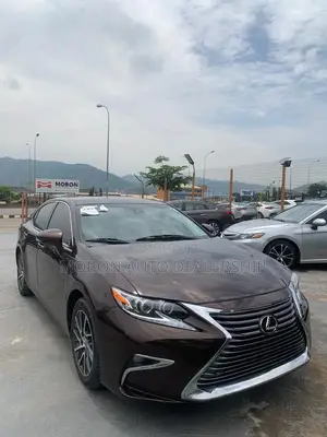 Lexus ES 2016 Brown