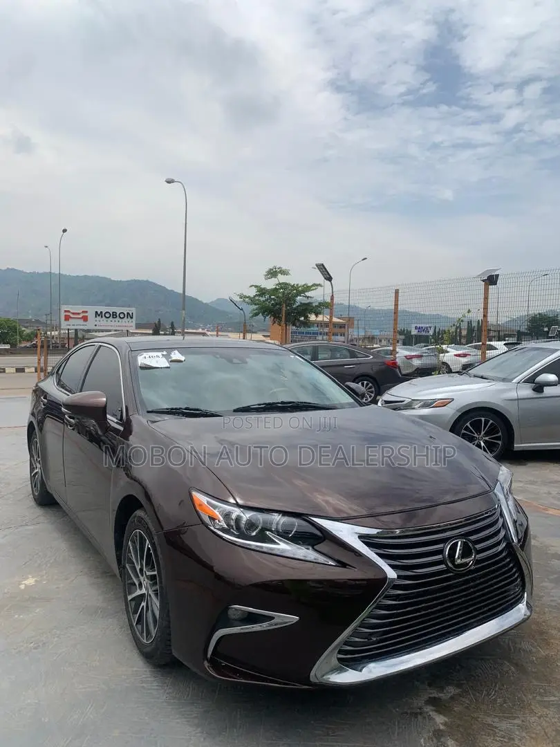 Lexus ES 2016 Brown