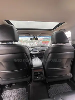 Toyota Avalon Limited 4dr Sedan (3.5L 6cyl 6A) 2014 Burgundy