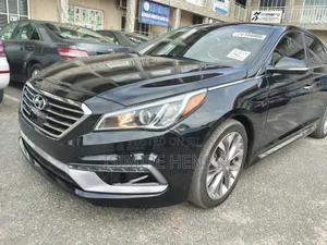 Hyundai Sonata Sport 2.0T Sedan FWD (2.0L 4cyl 6A) 2016 Black