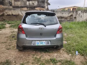 Toyota Yaris 2007 Silver