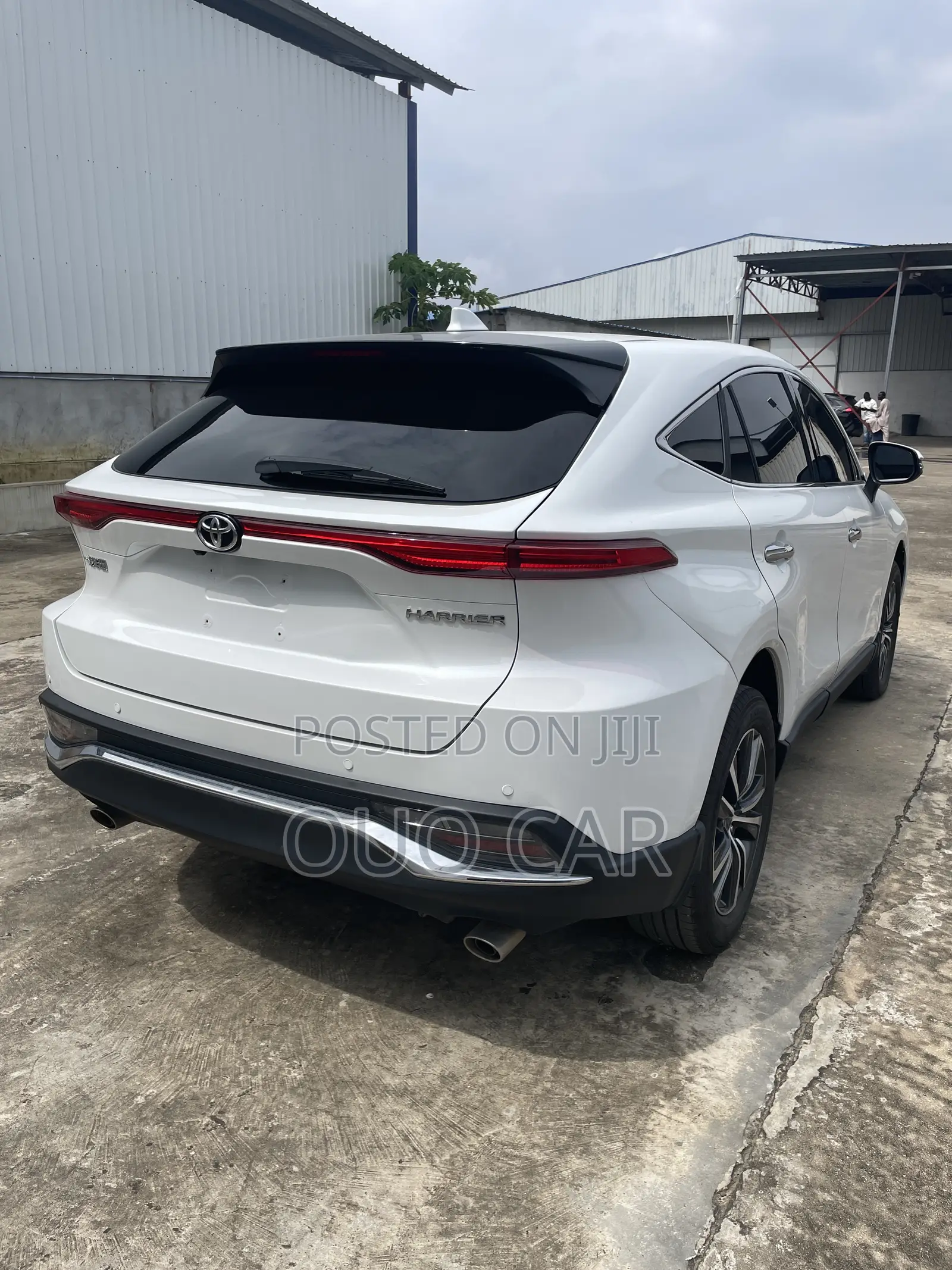 Toyota Harrier 2022 White