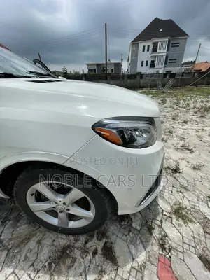 Mercedes-Benz M Class 2015 White