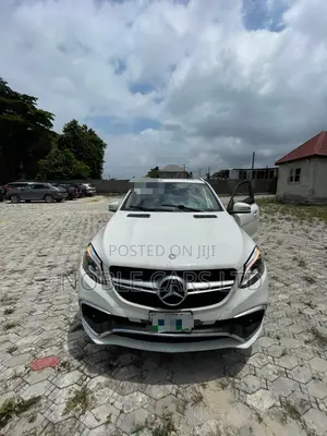 Mercedes-Benz M Class 2015 White