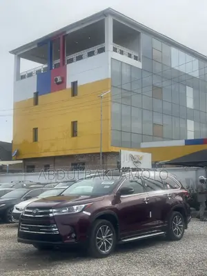 Toyota Highlander 2018 Maroon