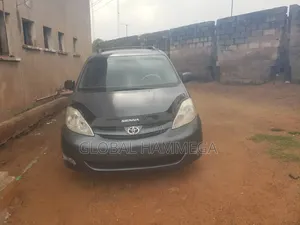 Toyota Sienna 2008 Gray
