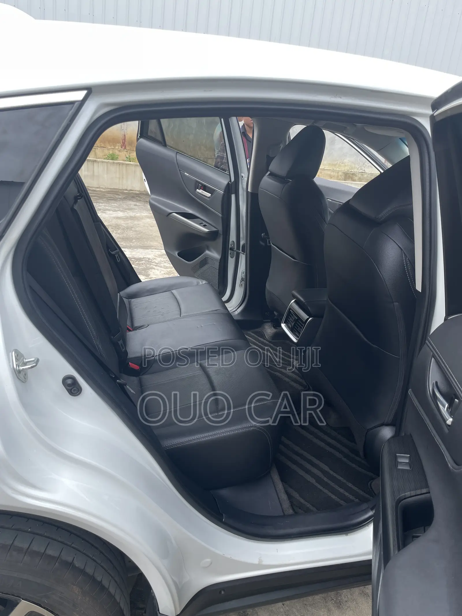 Toyota Harrier 2022 White