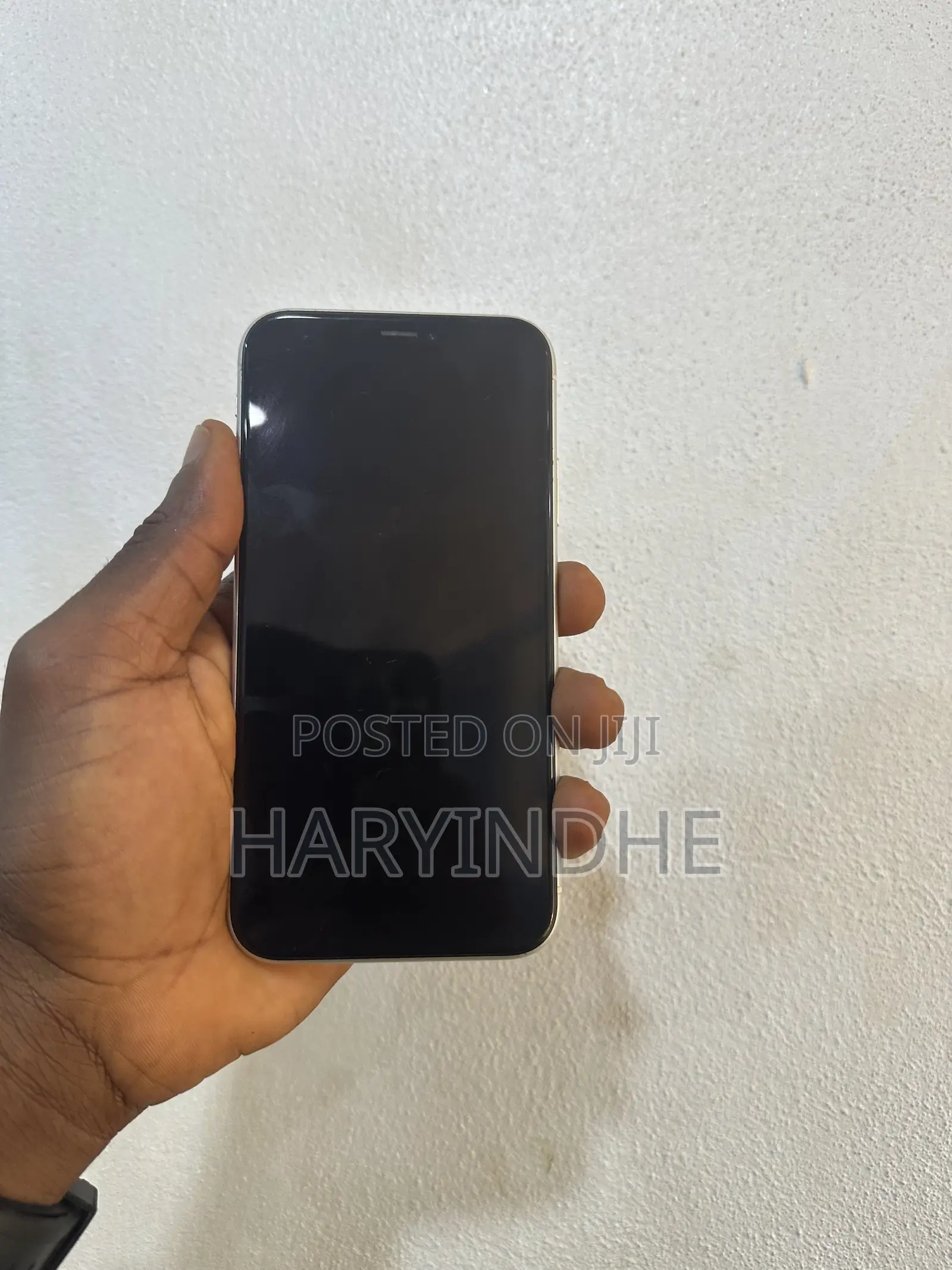Apple iPhone XR 64 GB White