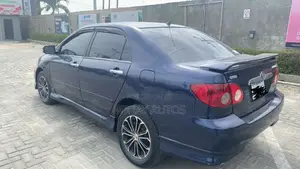 Toyota Corolla 2004 Blue