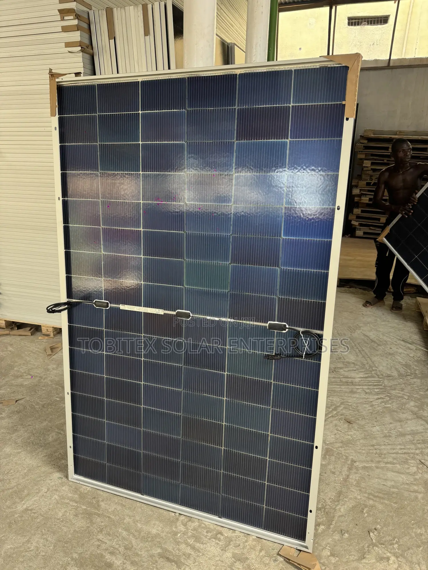 550watts Jinko Panels 96cells