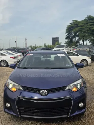 Toyota Corolla 2016 Blue