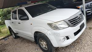 Toyota Hilux 2015 White