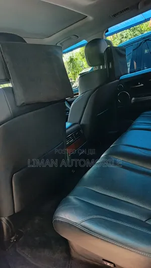 Lexus LX 570 (5 seats) AWD 2019 Black