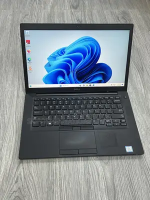 Laptop Dell Latitude 7490 8GB Intel Core i7 SSD 256GB