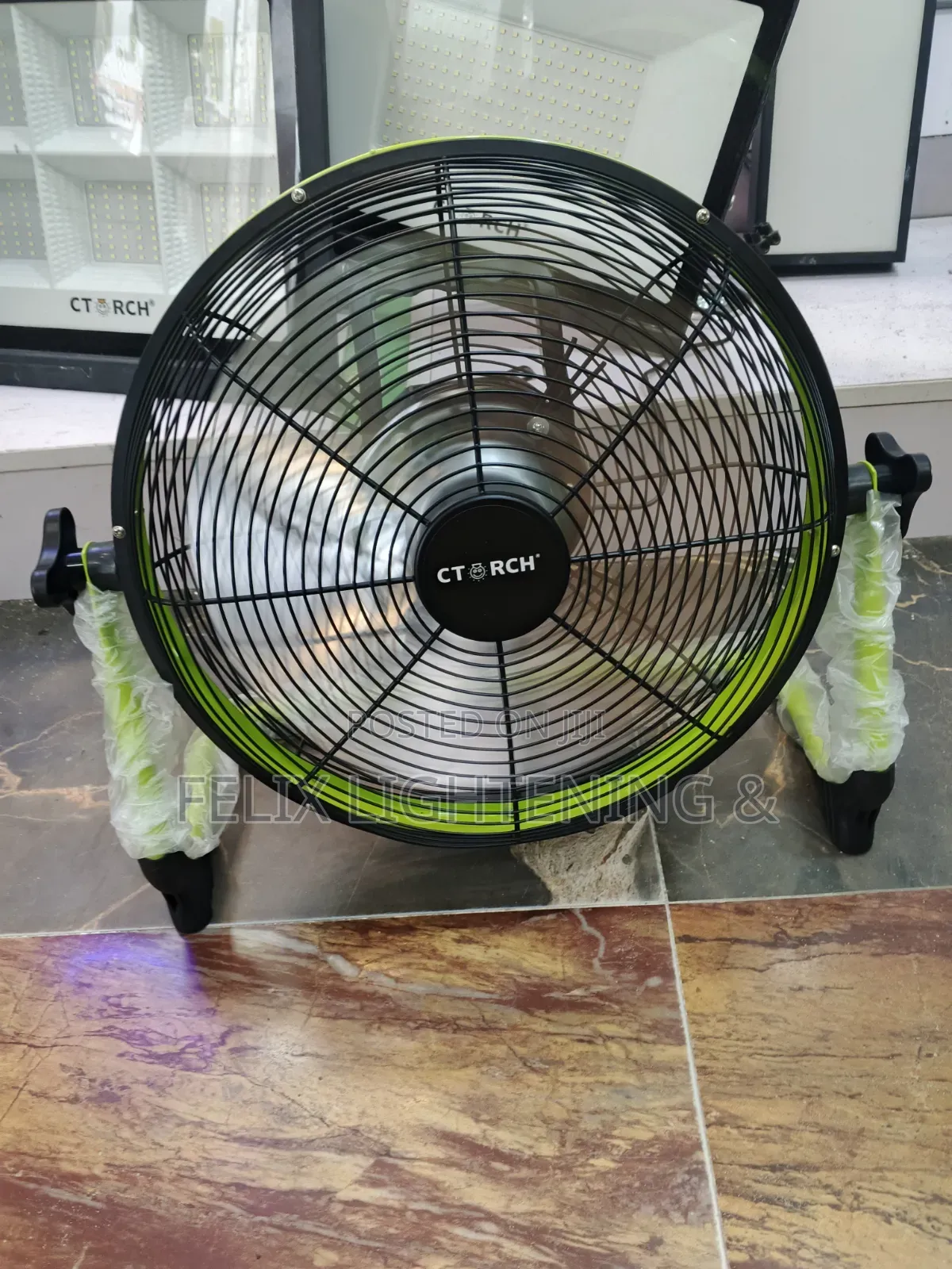 Ctorch Solar Table Fan