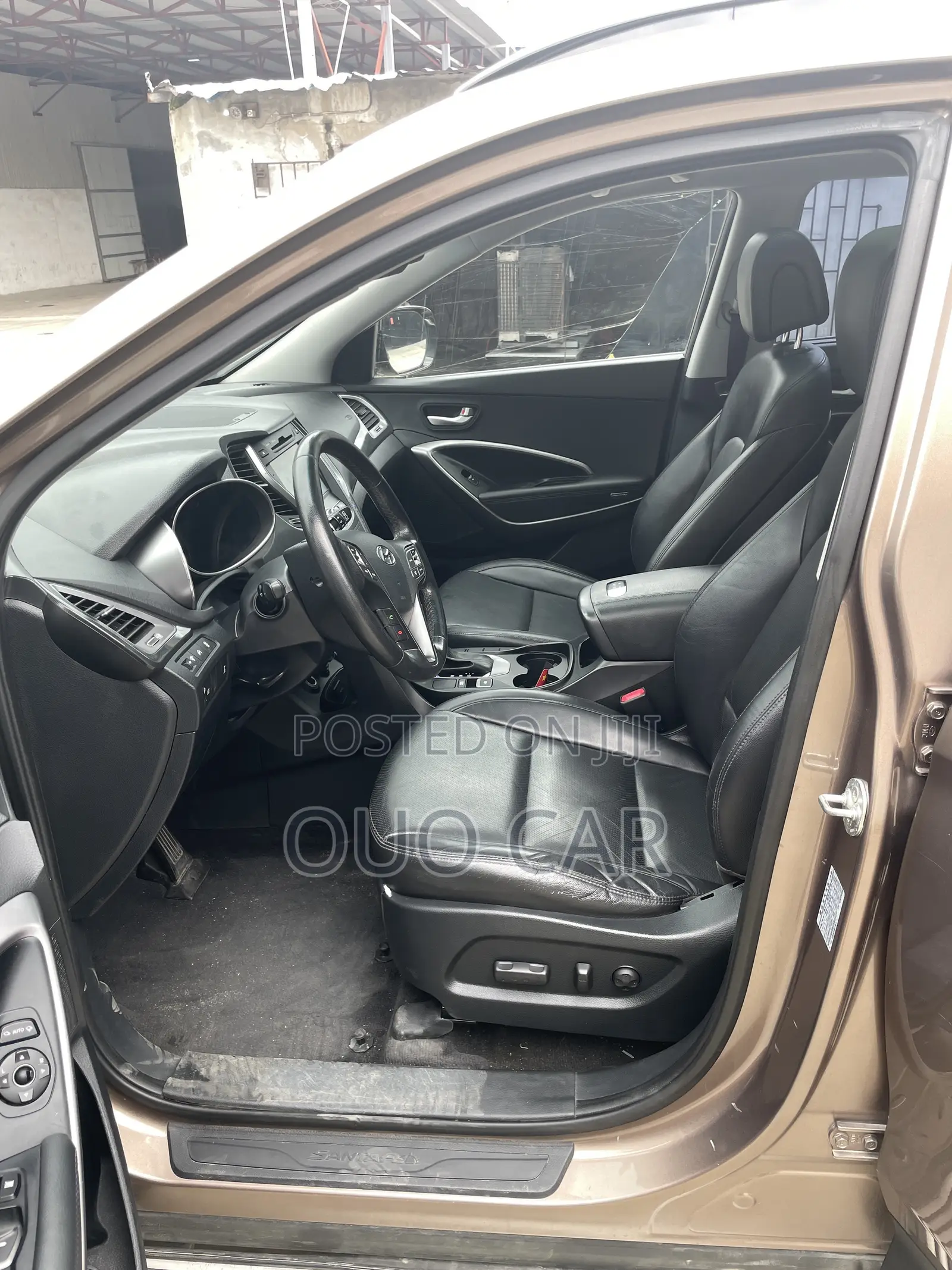 Hyundai Santa Fe Limited AWD 2016 Brown