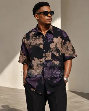 Men's Oversized Floral Short Sleeve Button-Up Shirt