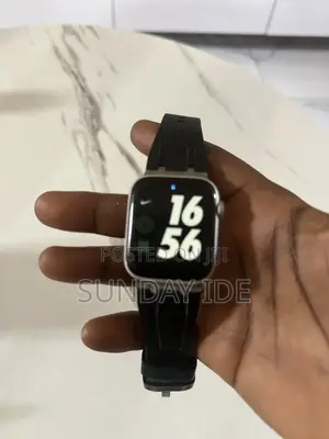 Apple Watch Series 5 44 Mm Aluminum Ceramic Case
