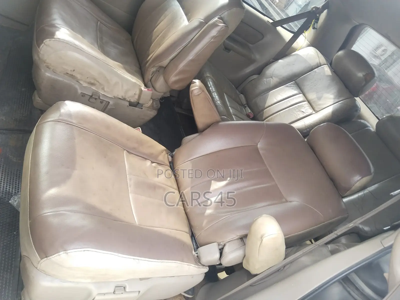 Toyota Sienna 1999 Silver