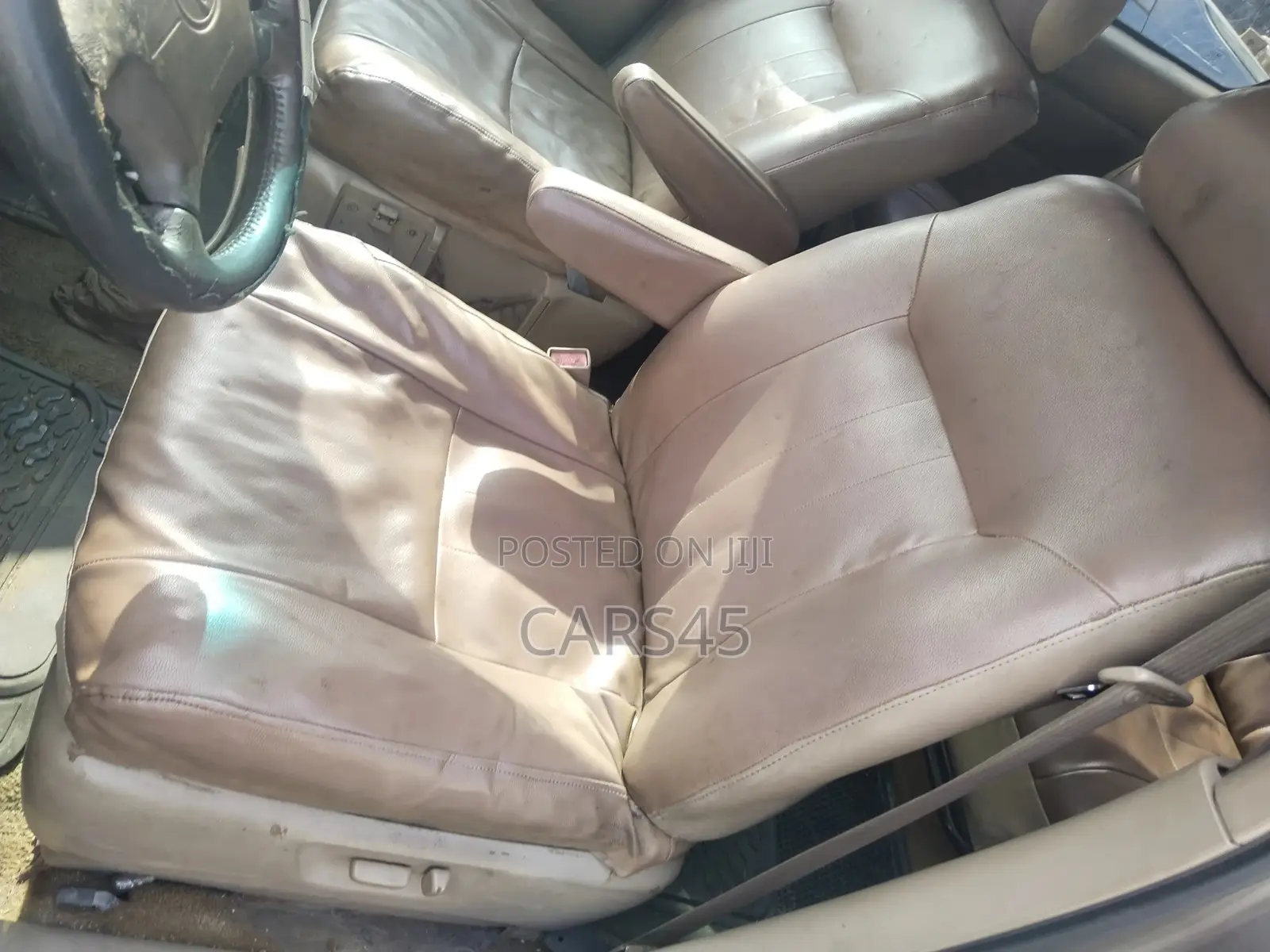 Toyota Sienna 1999 Silver