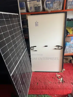 550watts Trina Solar Panels
